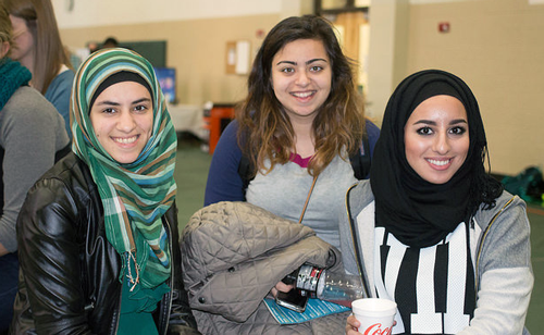 Students at a UAB student research expo.