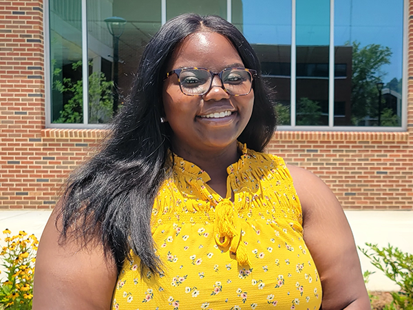 Victoria Jones Howard, CAS Advisor of Biology (up until 74 hours)