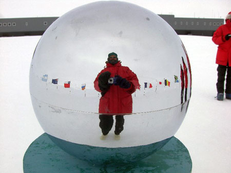 CDACeremonialPoleSelfie