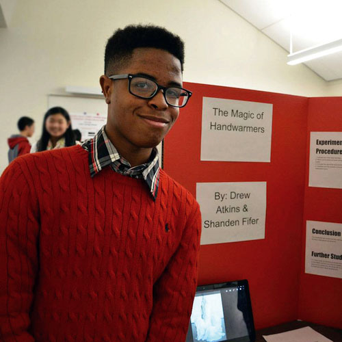 Student presenting his research. 