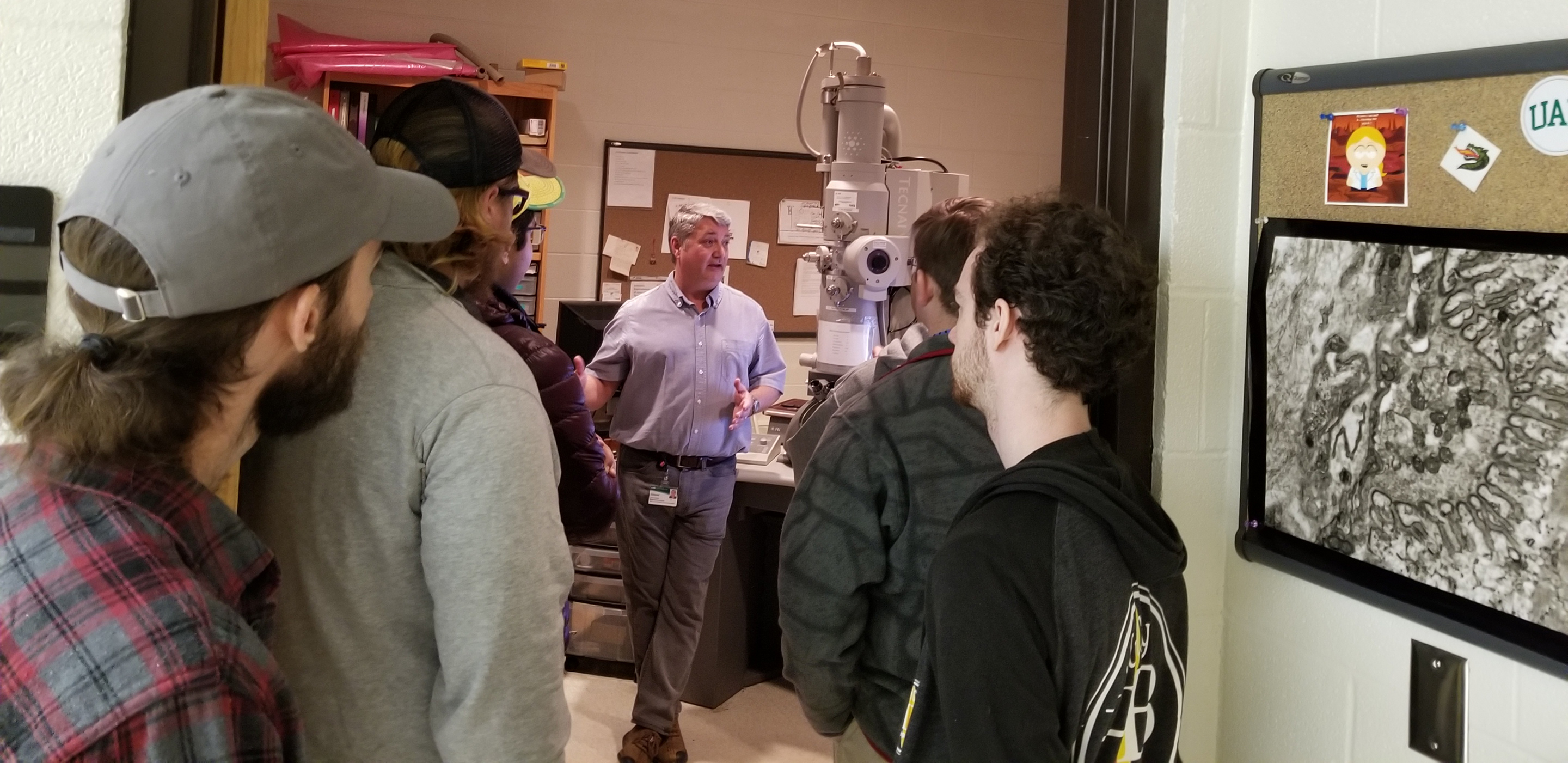 Tour of the TEM Lab with Melissa Harris’s BY327 Histology Course