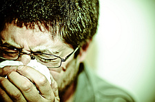 drink plenty of water man sneezing 225x149