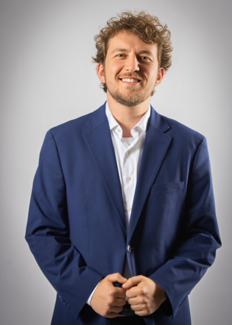 Photo of graduate student Samuel Stowe.