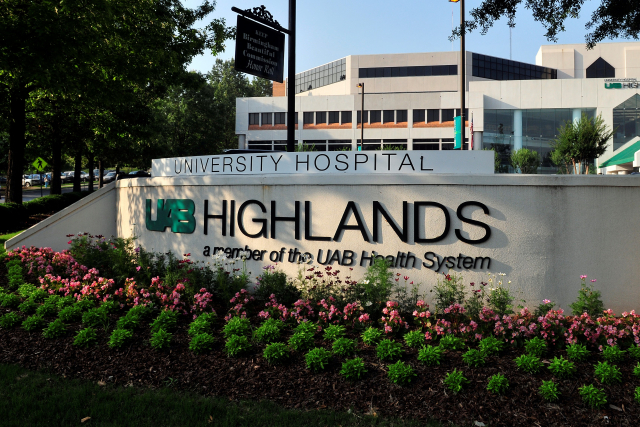 uab highlands entrance2