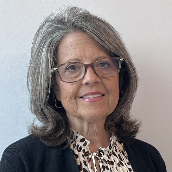 Headshot of Lisa Jinright