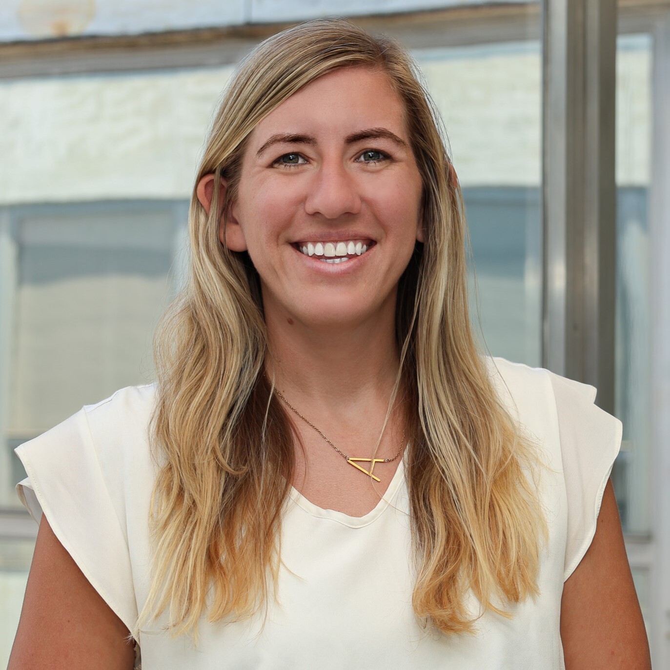 Agatha Ambrozy, D.O.