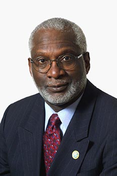 Dr Satcher Photo