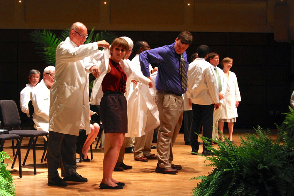 whitecoat2013-13