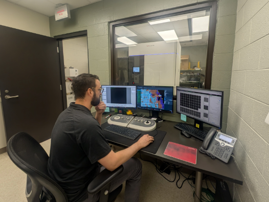 Shane Rick-New operates the Cryo-EM at UAB