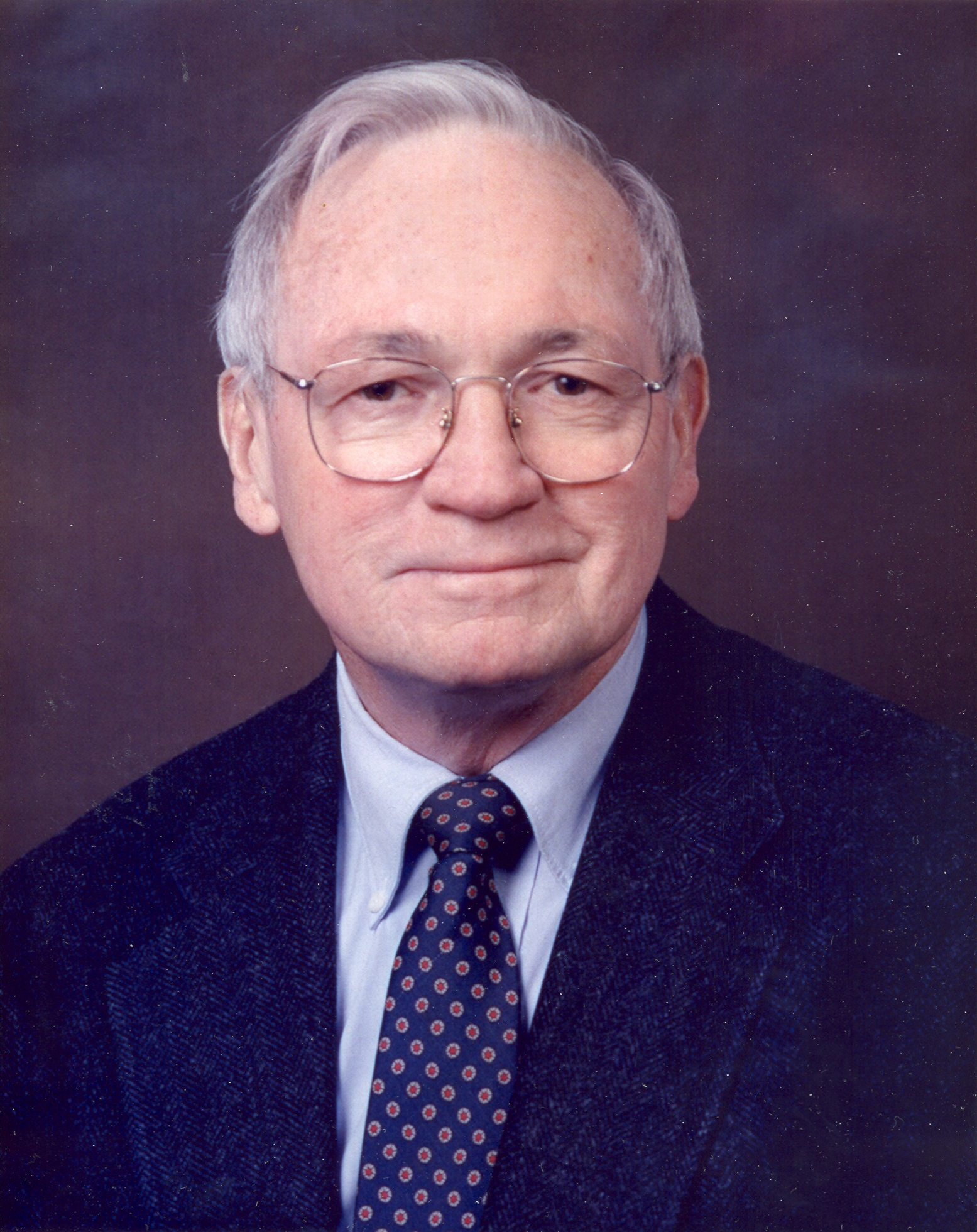 1983- Dr. Benton Steps Down as Chairman