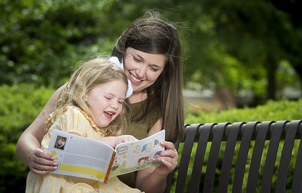 RS17555 mom reading 18FYIF