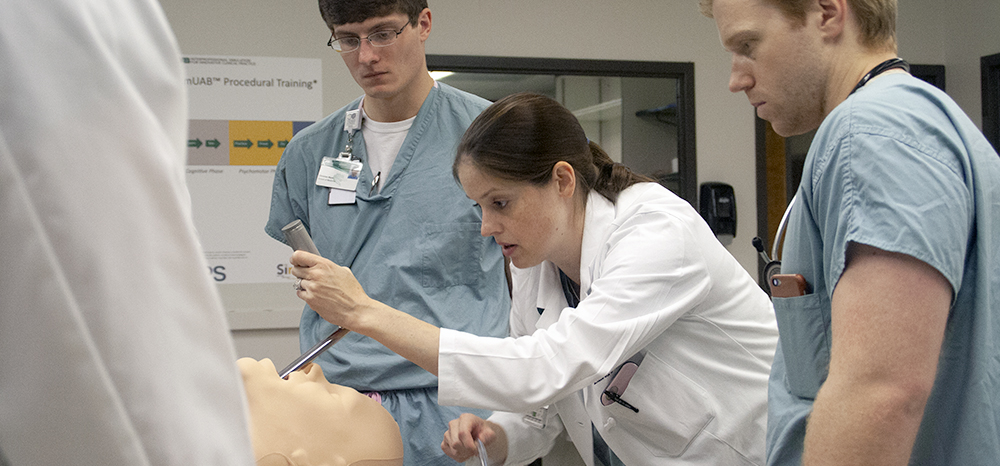 Assistant Professor of Acute Care Surgery Dr. Lauren Tanner leads a Simulation Center Activity.