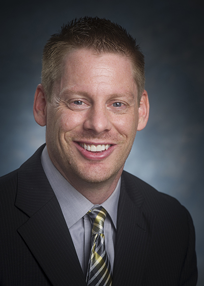 Head shot of Dr. Thomas Buford, PhD (Associate Professor, Gerontology/Geriatrics/Palliative Care), 2017.