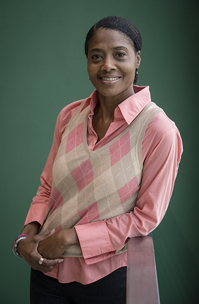 Head shot of Sandra Cutts (Graduate Student, Environmental Engineering; Recipient, 2019 Sea Grant John A. Knauss Marine Policy Fellowship), 2019.