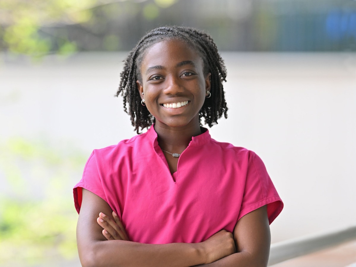 Headshot of Taylor Washington