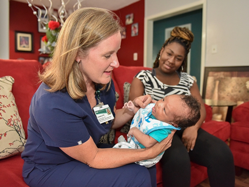 Number of premature babies born to single mothers decreases thanks to nursing partnership