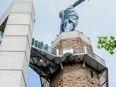 UAB School of Engineering hosts annual Egg Drop Competition