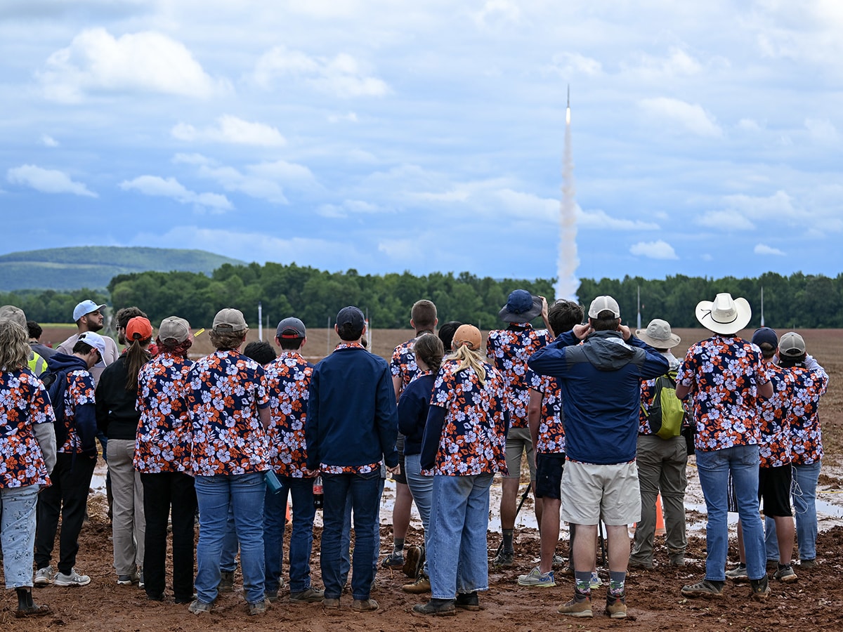 rep nasa rocket charles beason 1200x900px