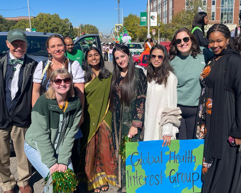 UAB students holding Global Health Interest Group sign