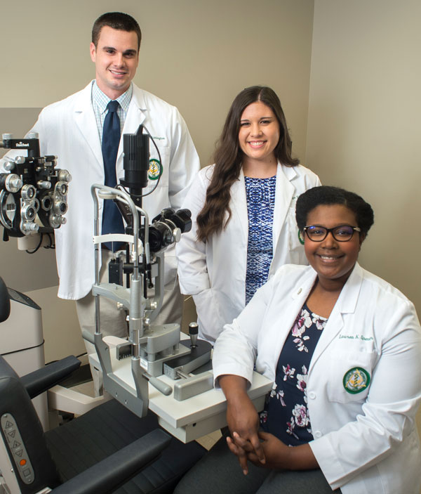 Photo of students Mark Whittington, Jenaye DeRoche, and Lauren Spencer