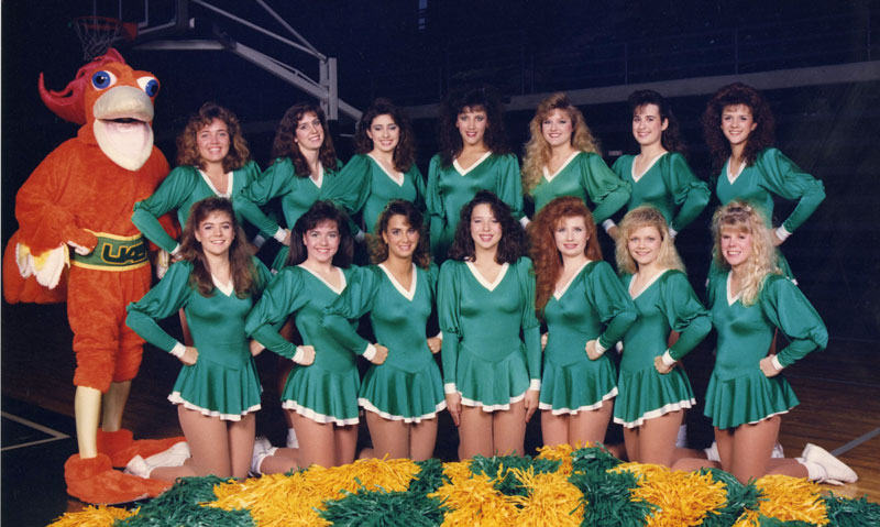 Photo of 1989 dance team with Beauregard T. Rooster