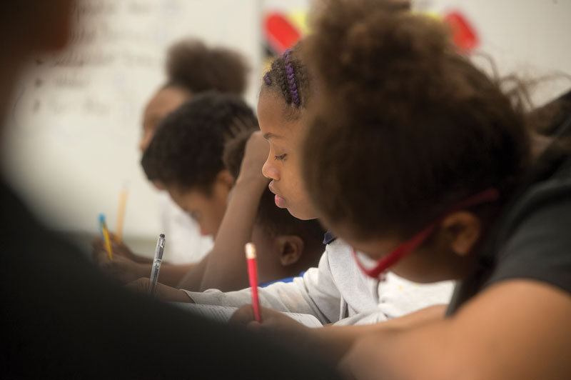 Photo of students at Putnam Middle School.