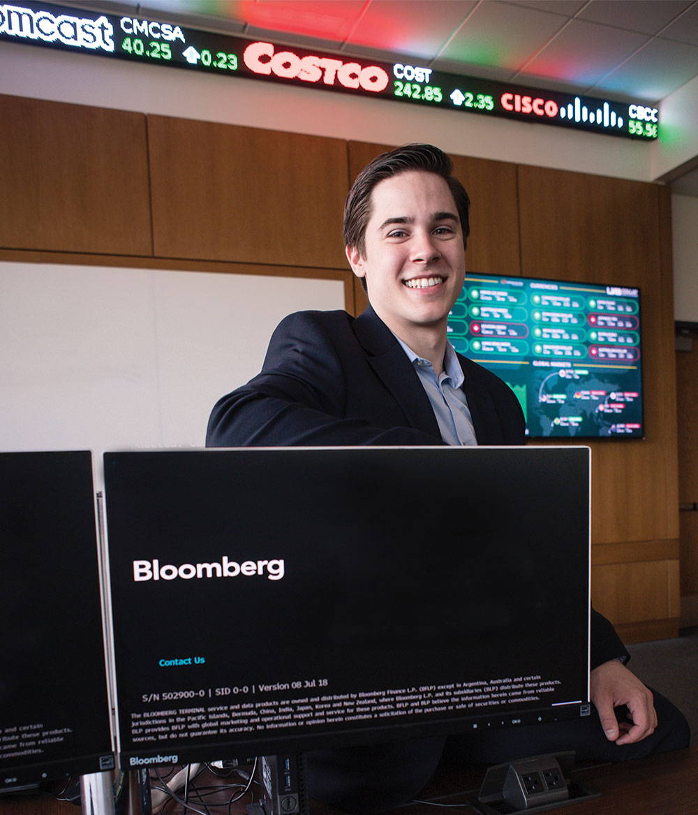 Photo of Jacob Irvin in finance lab