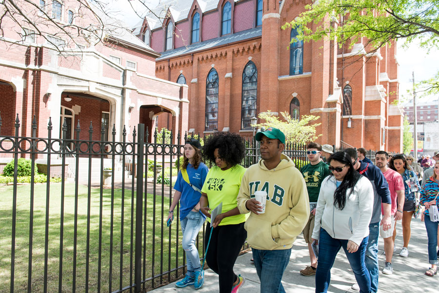 Photo of walking tour participants on the street